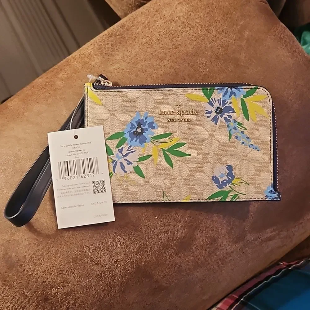 Kate Spade Floral Wristlet NWT